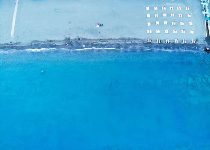 Bucak & شقة فندقية 4*