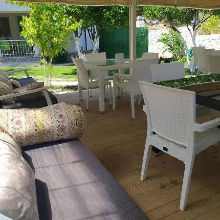 Bucak & Aparthotel 2*