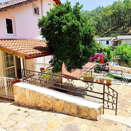 Bucak & Aparthotel Göcek