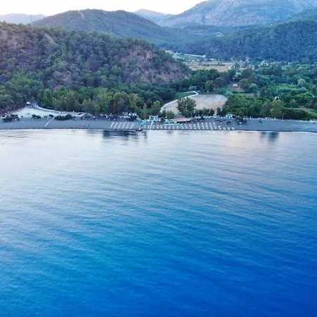 Bucak & Aparthotel 2*